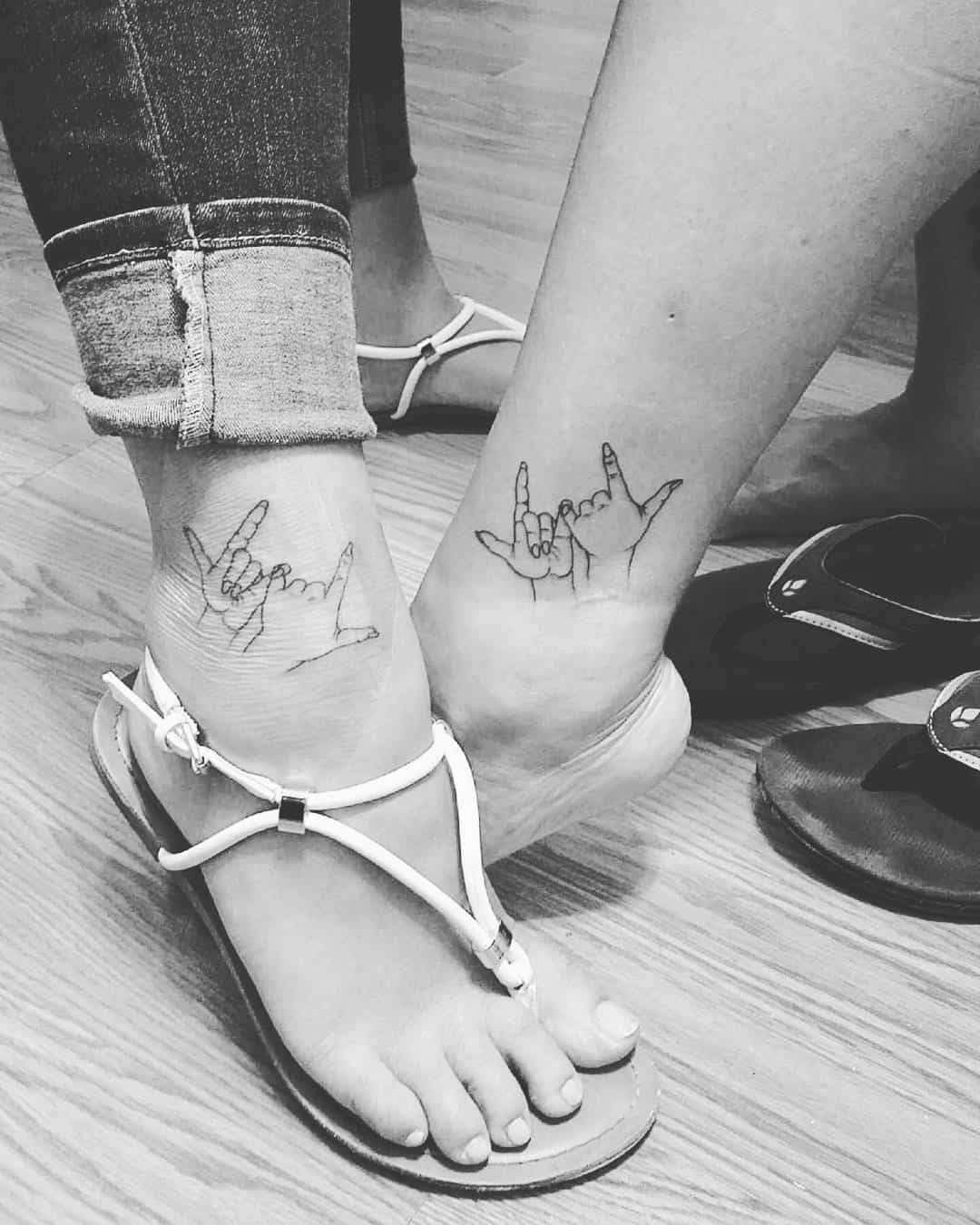 33 Mother-Daughter Tattoos Marking An Unbreakable Bond 
