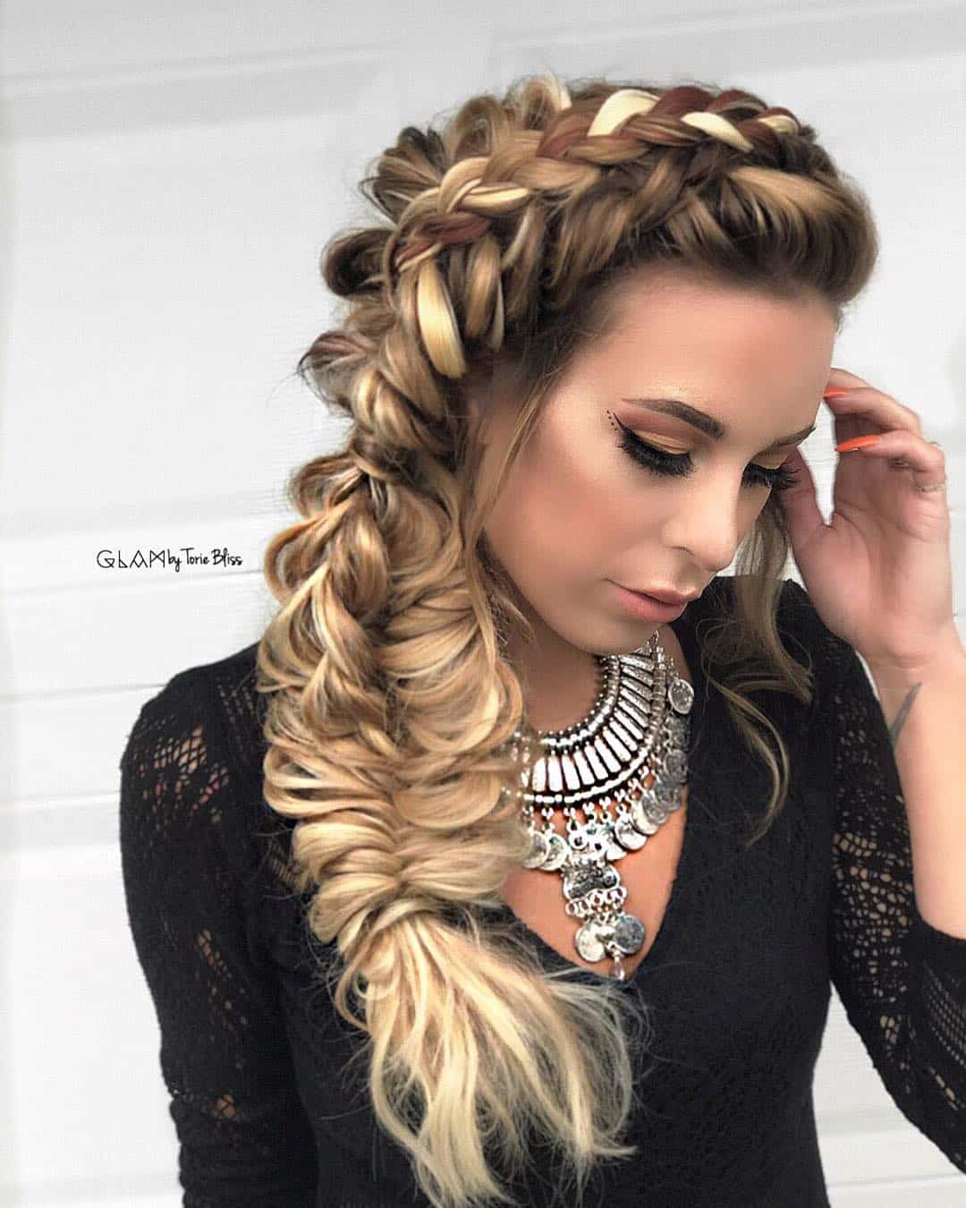28 Fabulous Ideas For Styling A Fishtail Braid