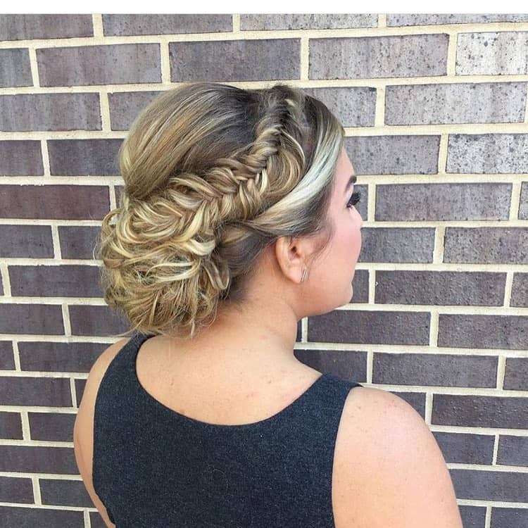 28 Fabulous Ideas For Styling A Fishtail Braid