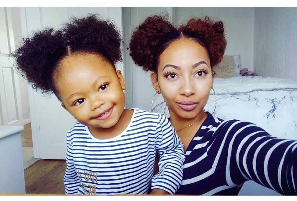 24 Precious Mother-Daughter Matching Hairstyles