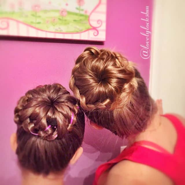 24 Precious Mother-Daughter Matching Hairstyles