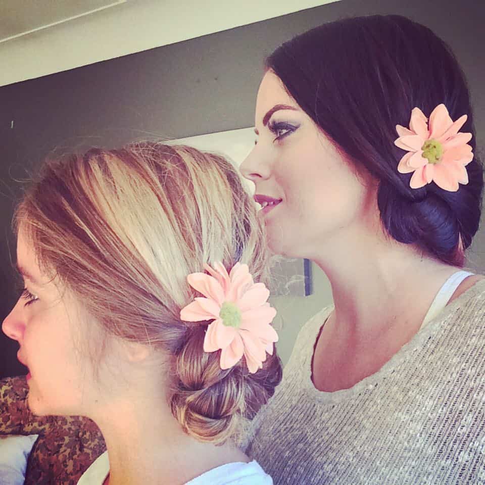 24 Precious Mother-Daughter Matching Hairstyles