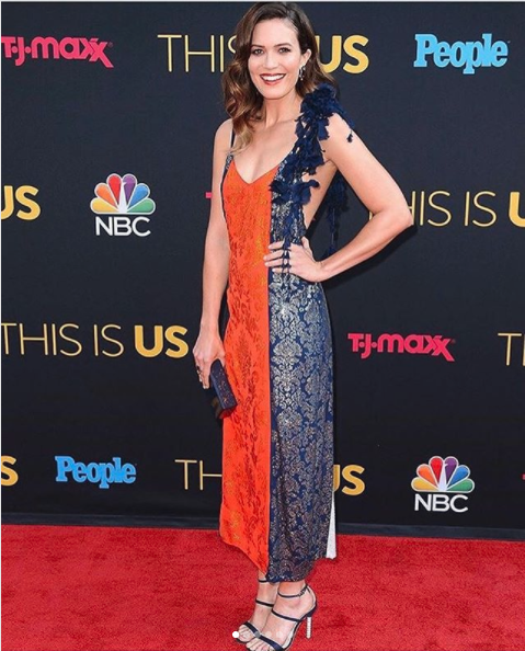 35 Celebrities With the Smallest Waistlines