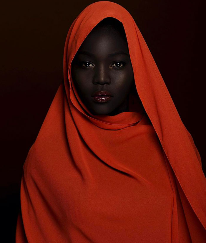 Queen of the Dark: African Model Rejects Uber Driver's Advice to Bleach Her Elegantly Dark Skin