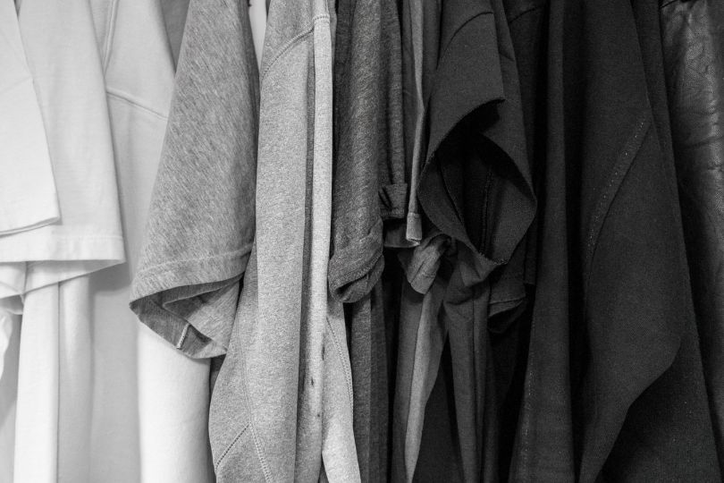 How to Organize Clothes in Closet by Color – Cracking the Color Code