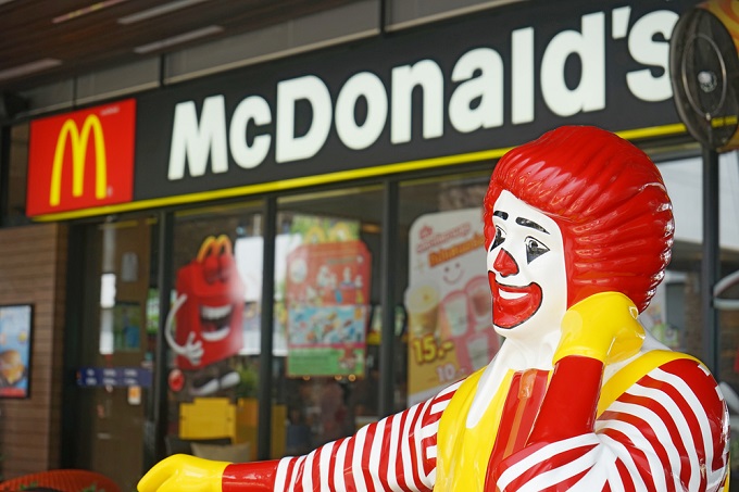WATCH: Two Teenagers Attacking McDonald's Manager Video Went Viral
