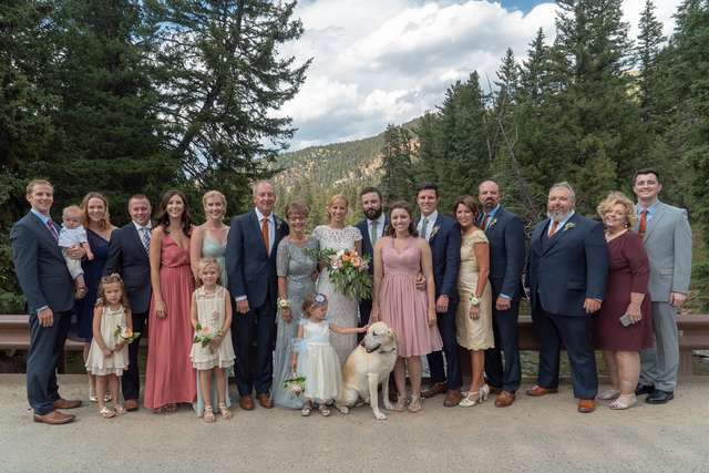 Adorable Photos of a Labrador Photobombing His Owner's Wedding Day Will Make Your Day